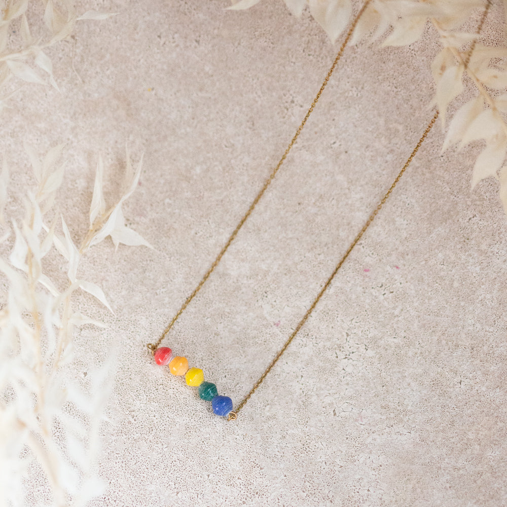 Awaka necklace - Rainbow